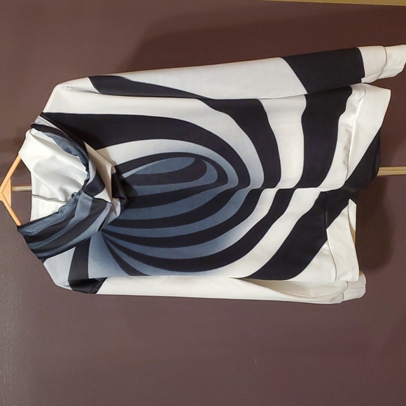 🌷Hooded long sleeve hooded shirt - Picture 3 of 3